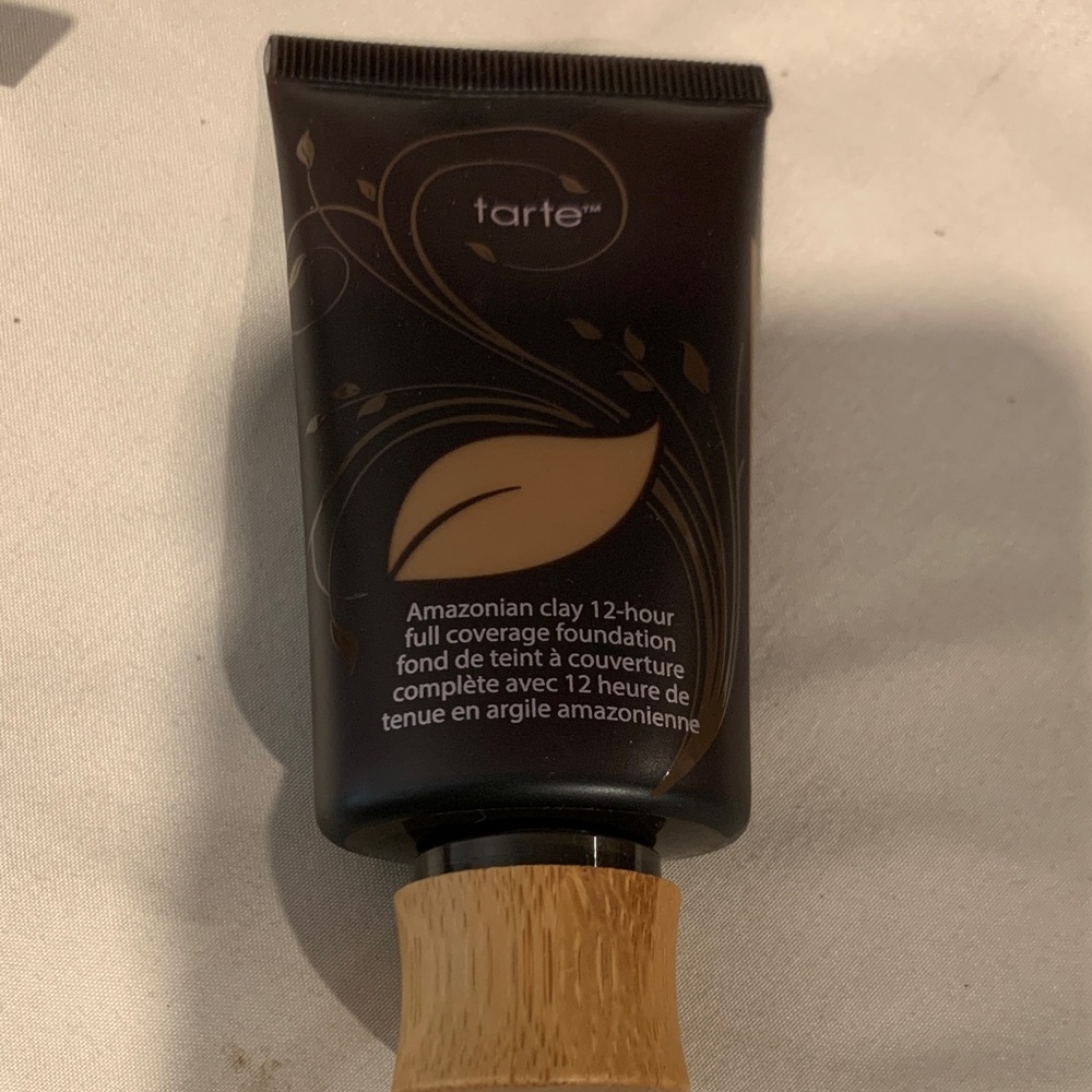 Tarte High-Performance Naturals Foundation - Deep Purple
